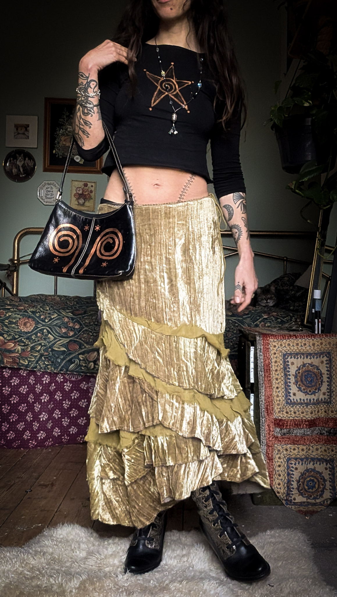 Preloved Gold Velvet Midi Skirt - Image 2