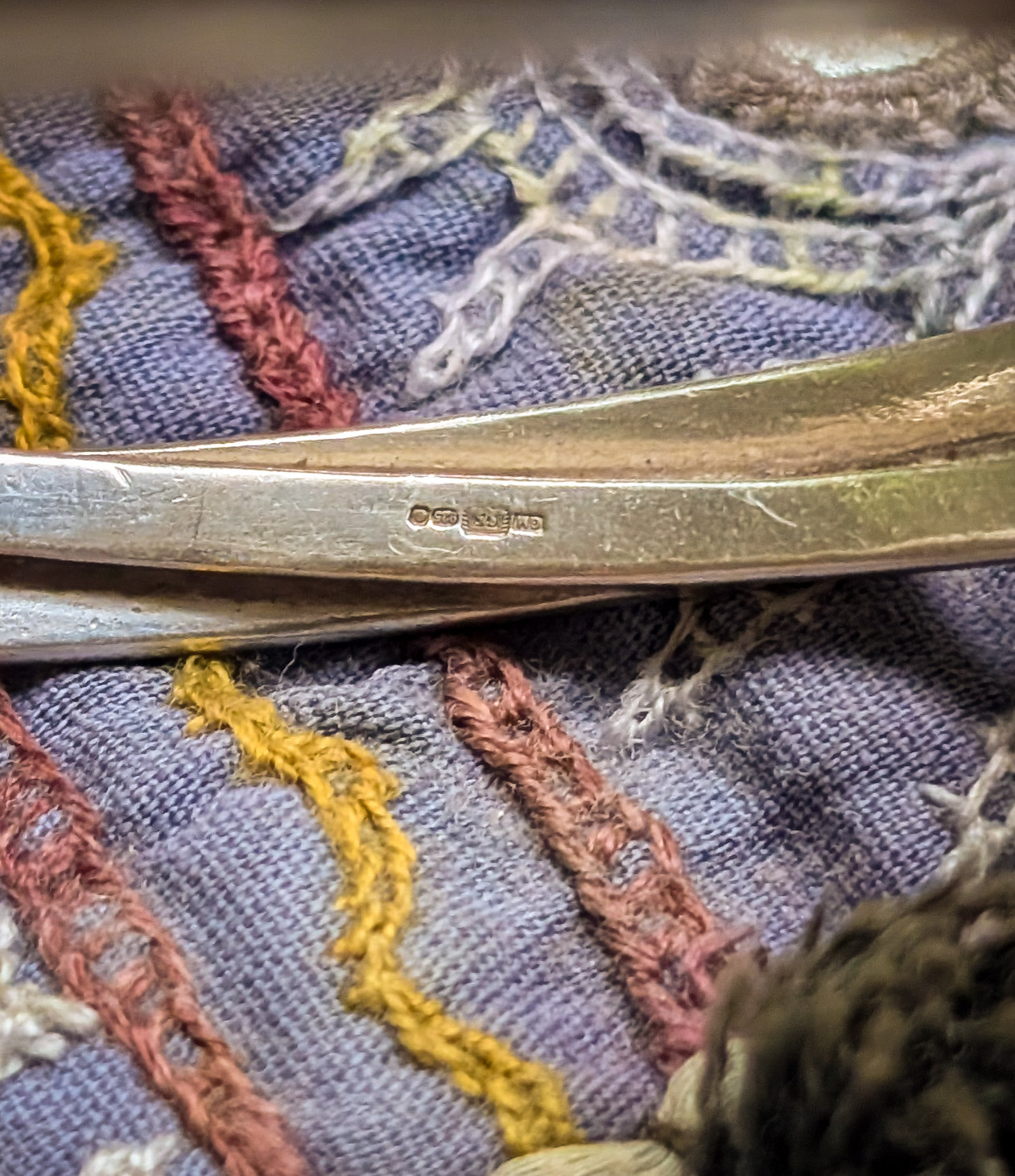 925 Solid Silver Bangle - Image 4