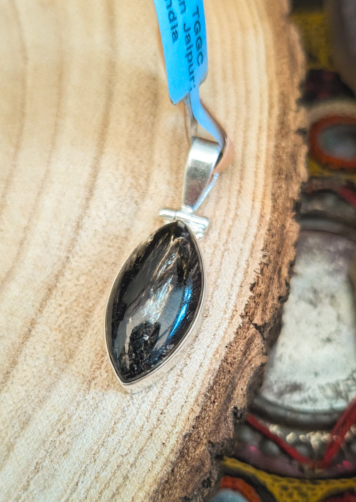 Deadstock Silver Gemstone Pendant - Image 5
