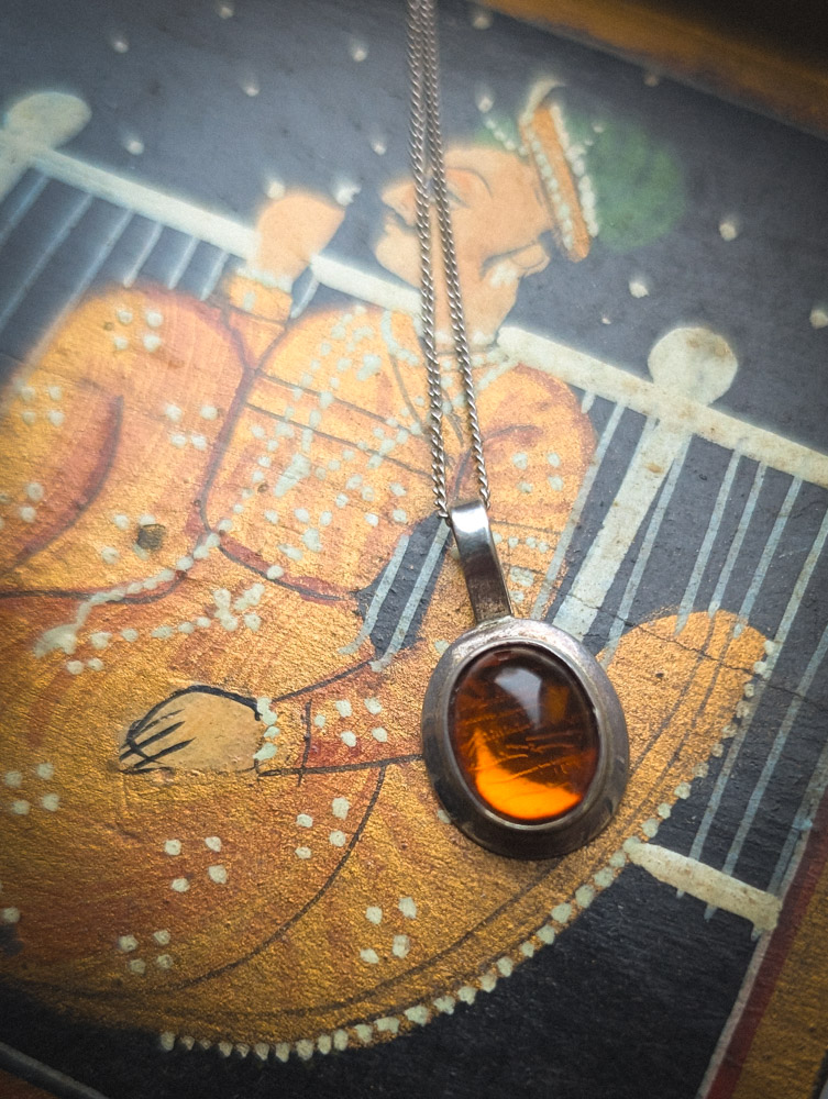 925 Silver & Amber Necklace - Image 4