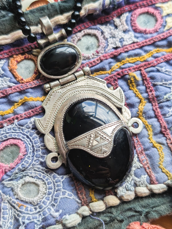 Berber Onyx & Silver Necklace - Image 5