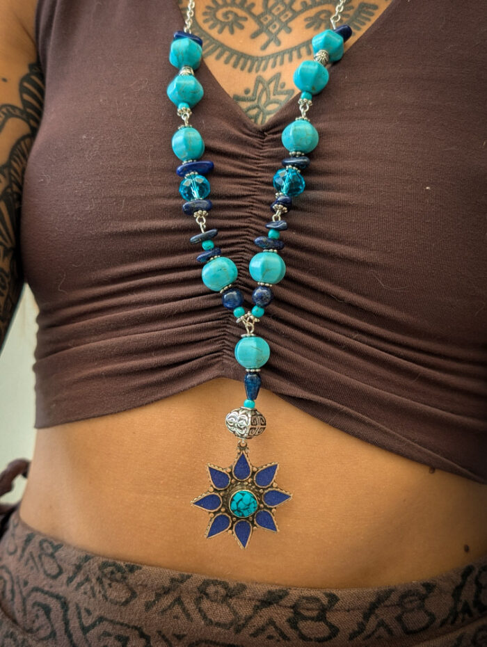 Blue Flower Gemstone Necklace - Image 7