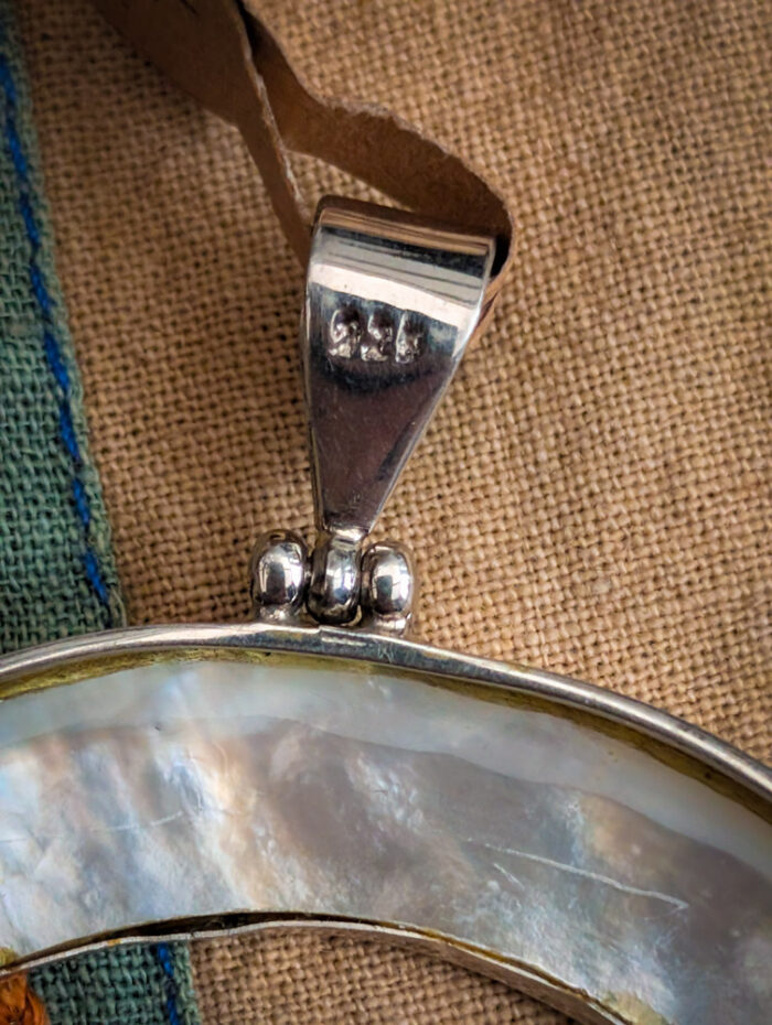 925 Silver Shell Circle Pendant - Image 2