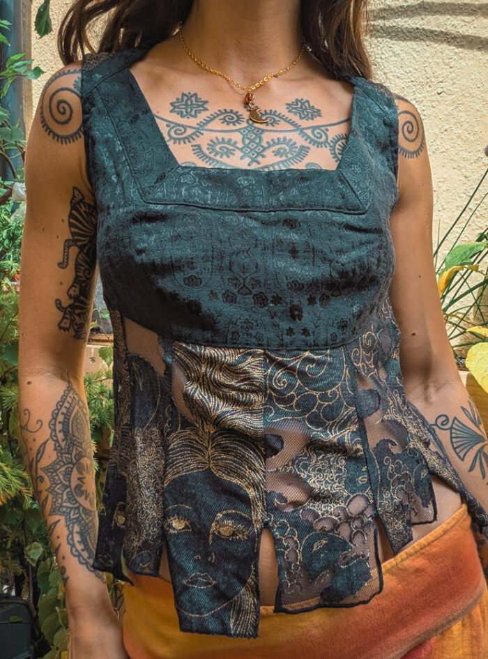 Vintage Corset-Style Mesh Top - Image 7