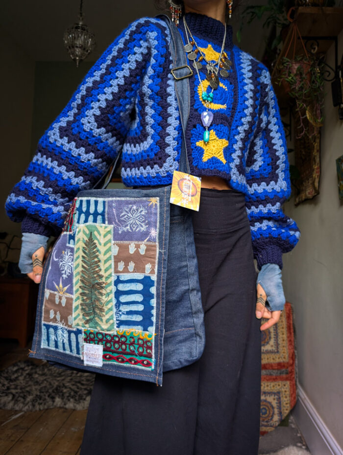 Upcycled Fern Messenger Bag - Image 4