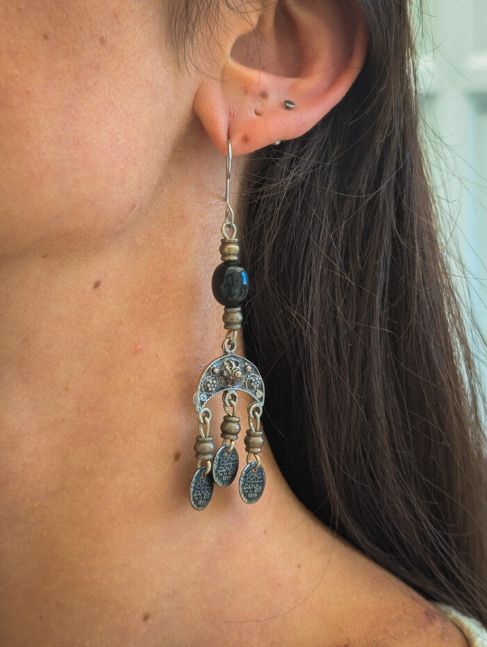 Vintage Onyx Half Moon Earrings - Image 2