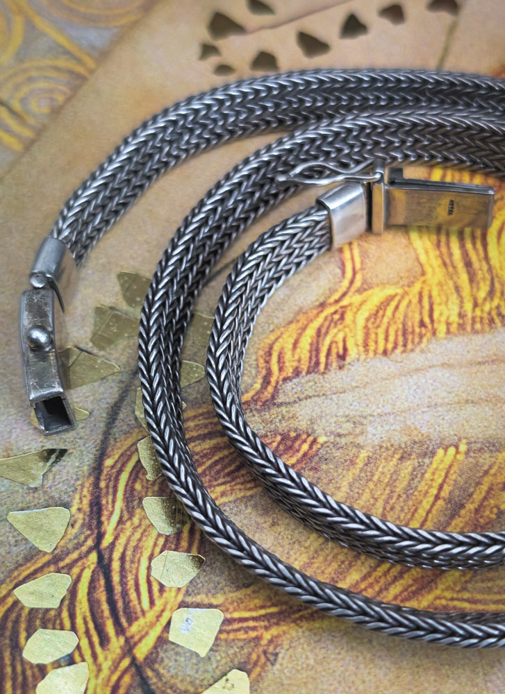Vintage Indian Herringbone 925 Necklace - Image 4