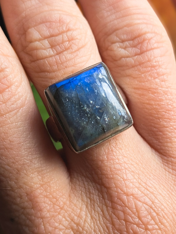 925 Silver Labradorite Ring - Image 2