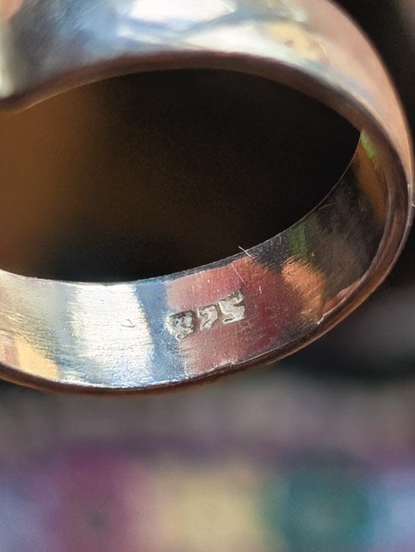 925 Silver Labradorite Ring - Image 4