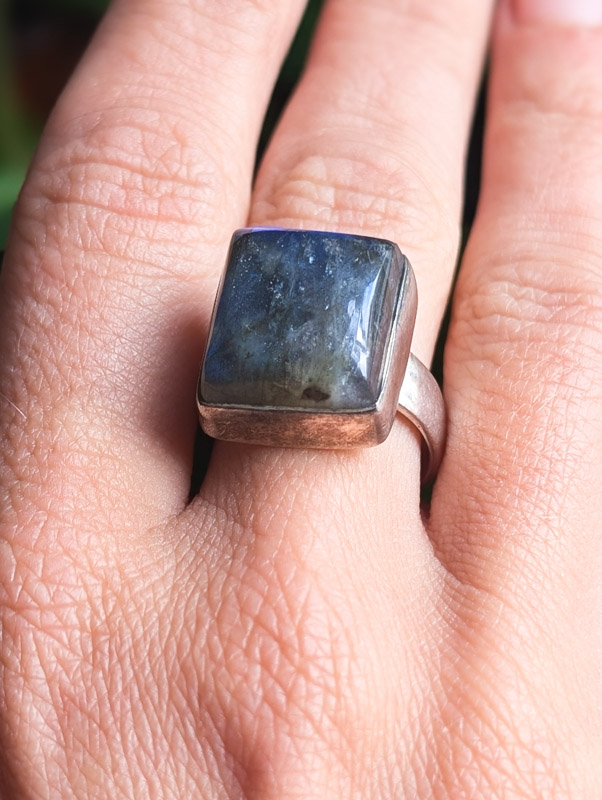 925 Silver Labradorite Ring - Image 5