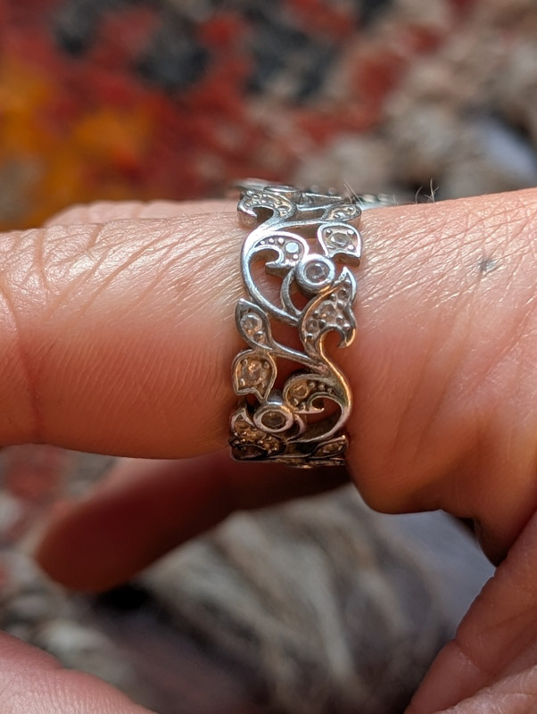 Preloved Silver Leaf Ring - Image 2