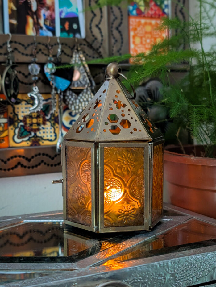 Mini Brass Bee Lantern - Image 3