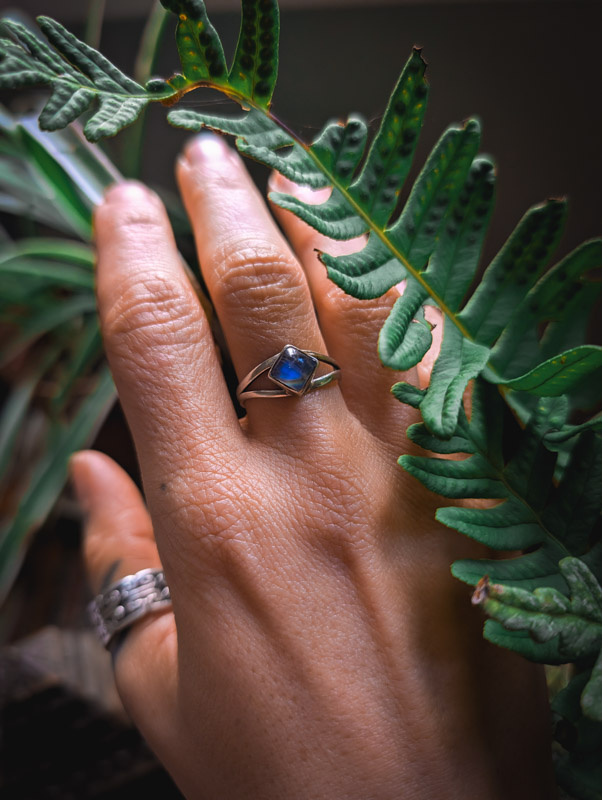 Silver & Moonstone Ring - Image 4