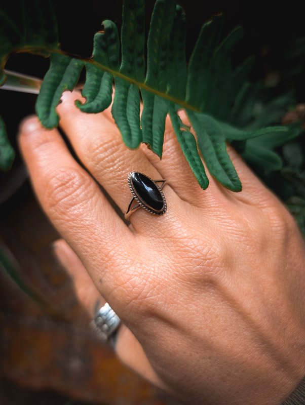 Silver & Onyx Ring - Image 6