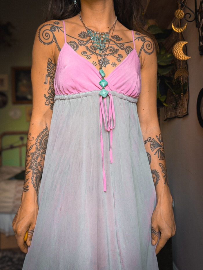 Preloved Grey + Pink Summer Dress - Image 2