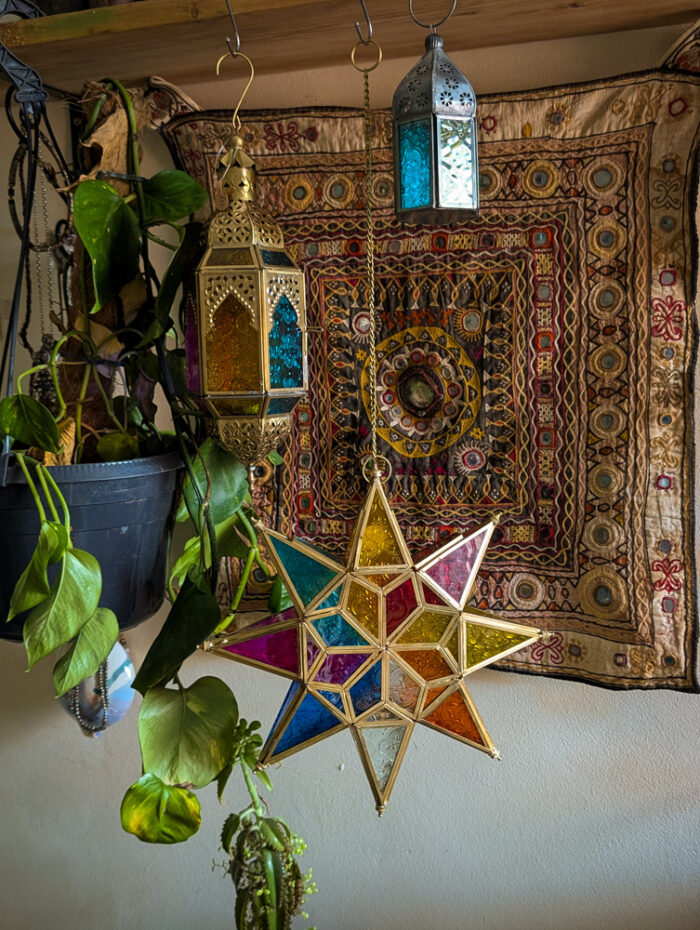 Large Rainbow Star Tealight Lantern - Image 3