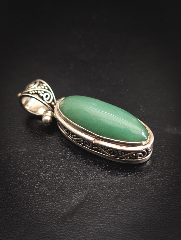 925 Silver Suarti Gemstone Pendant - Image 4