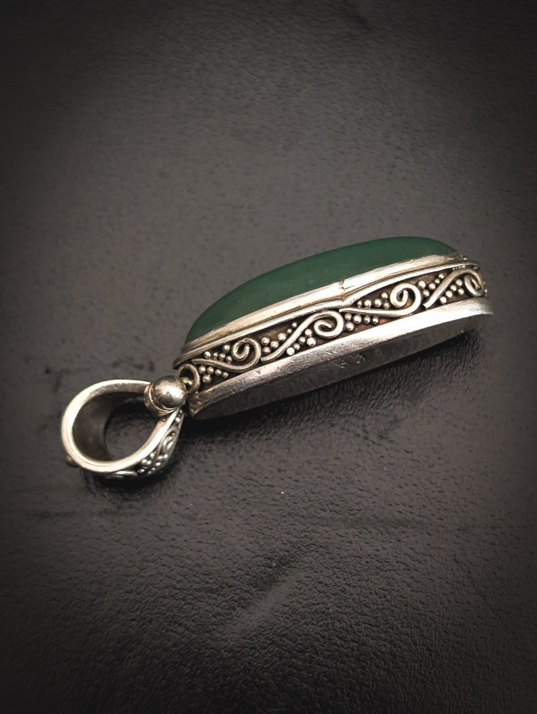 925 Silver Suarti Gemstone Pendant - Image 9