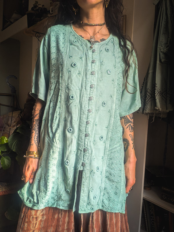 Vintage Turquoise Embroidered Top - Image 4