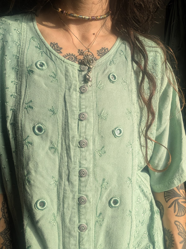 Vintage Turquoise Embroidered Top - Image 2