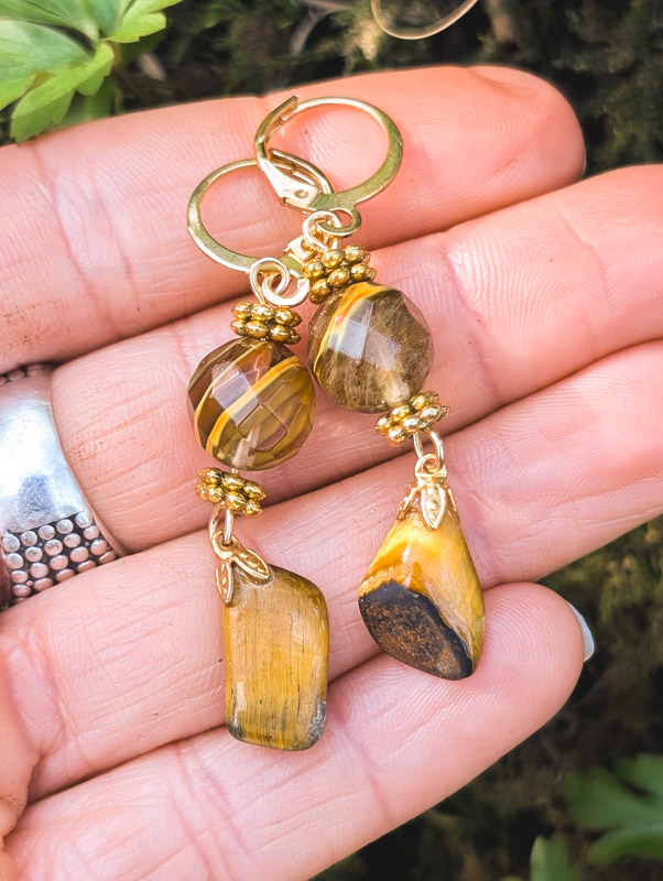 Earthy Tiger's Eye Earrings - Image 3