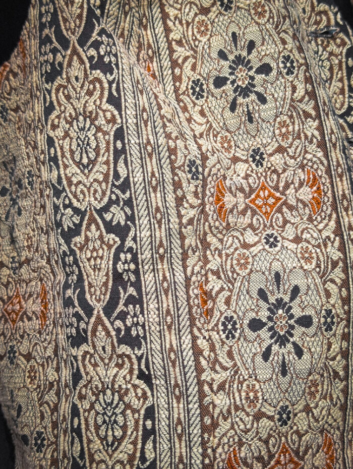 Vintage Neutral Tapestry Waistcoat - Image 2